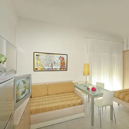 Locazione Turistica Internazionale.1 Apartment *